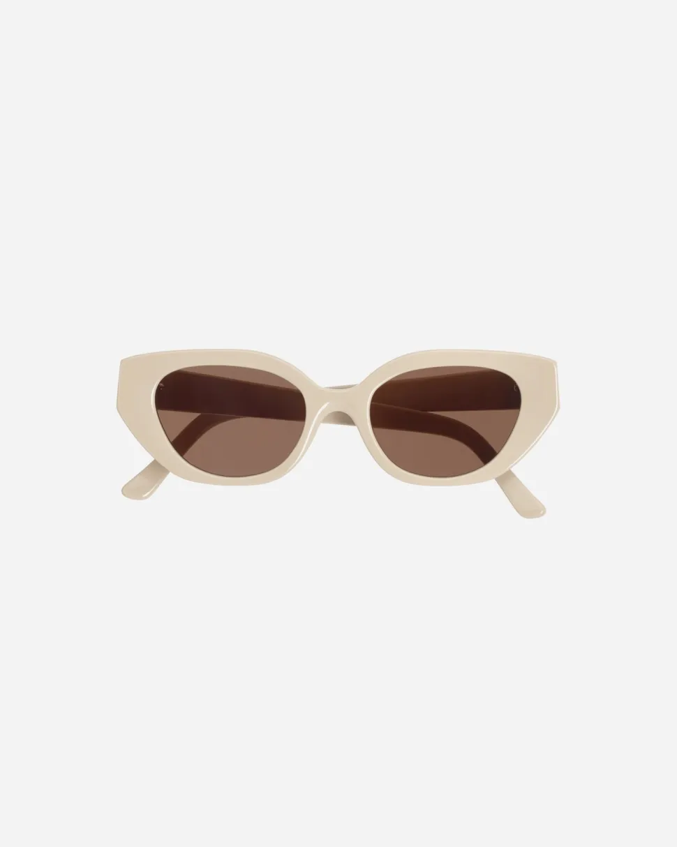 Velvet Canyon 'Le Chat' Sunglasses - Fawn Online