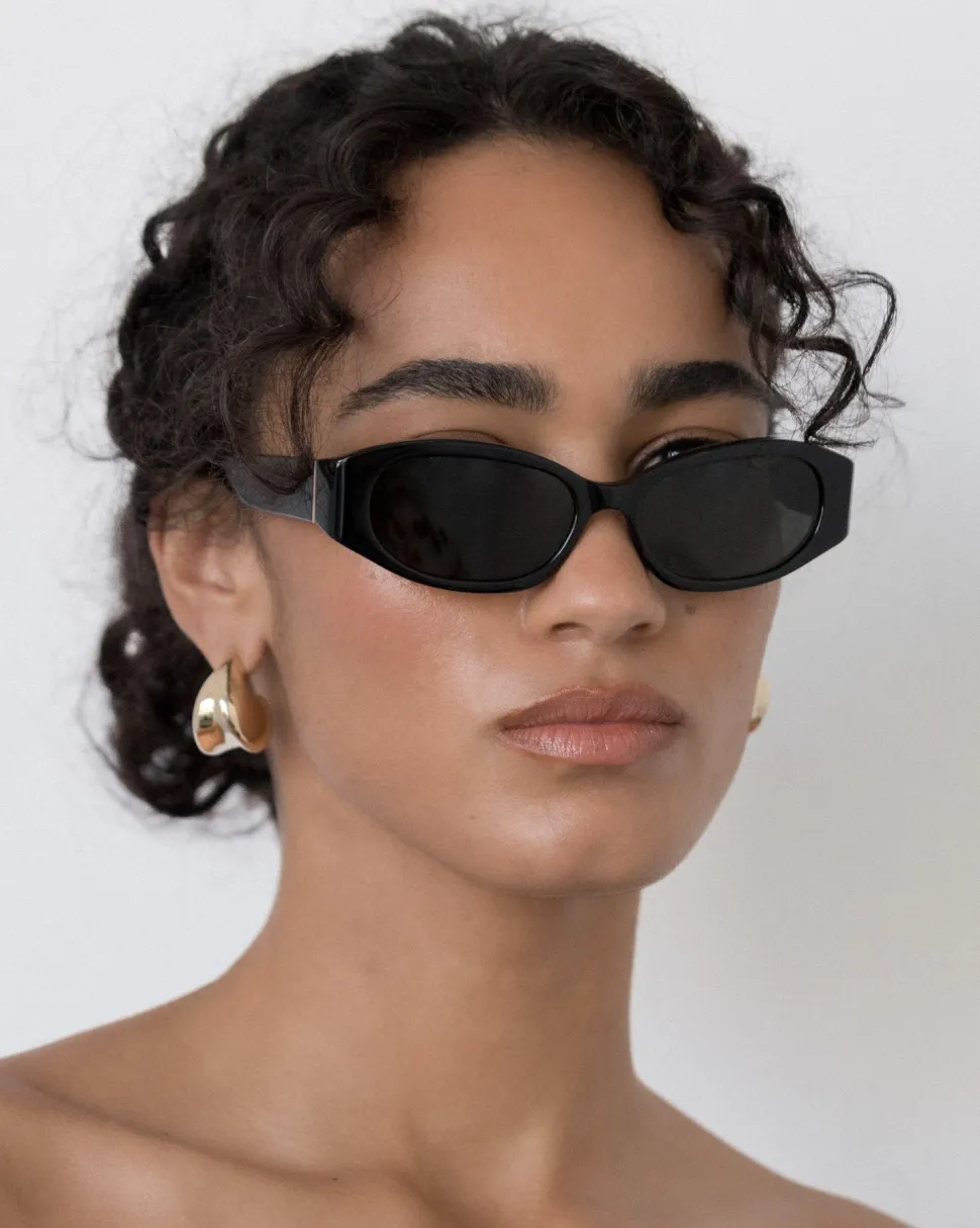 Velvet Canyon 'Momentum' Sunglasses - Black Hot