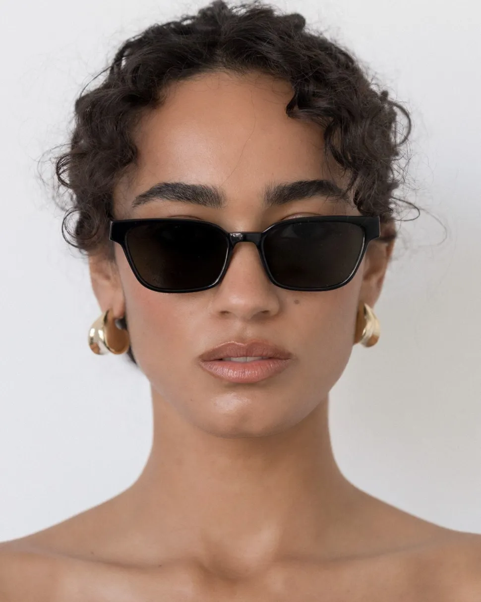 Velvet Canyon 'The Visionary' Sunglasses - Black Outlet